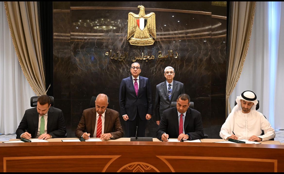 تفاصيل مشروع إنتاج كهرباء من طاقة الرياح غرب سوهاج